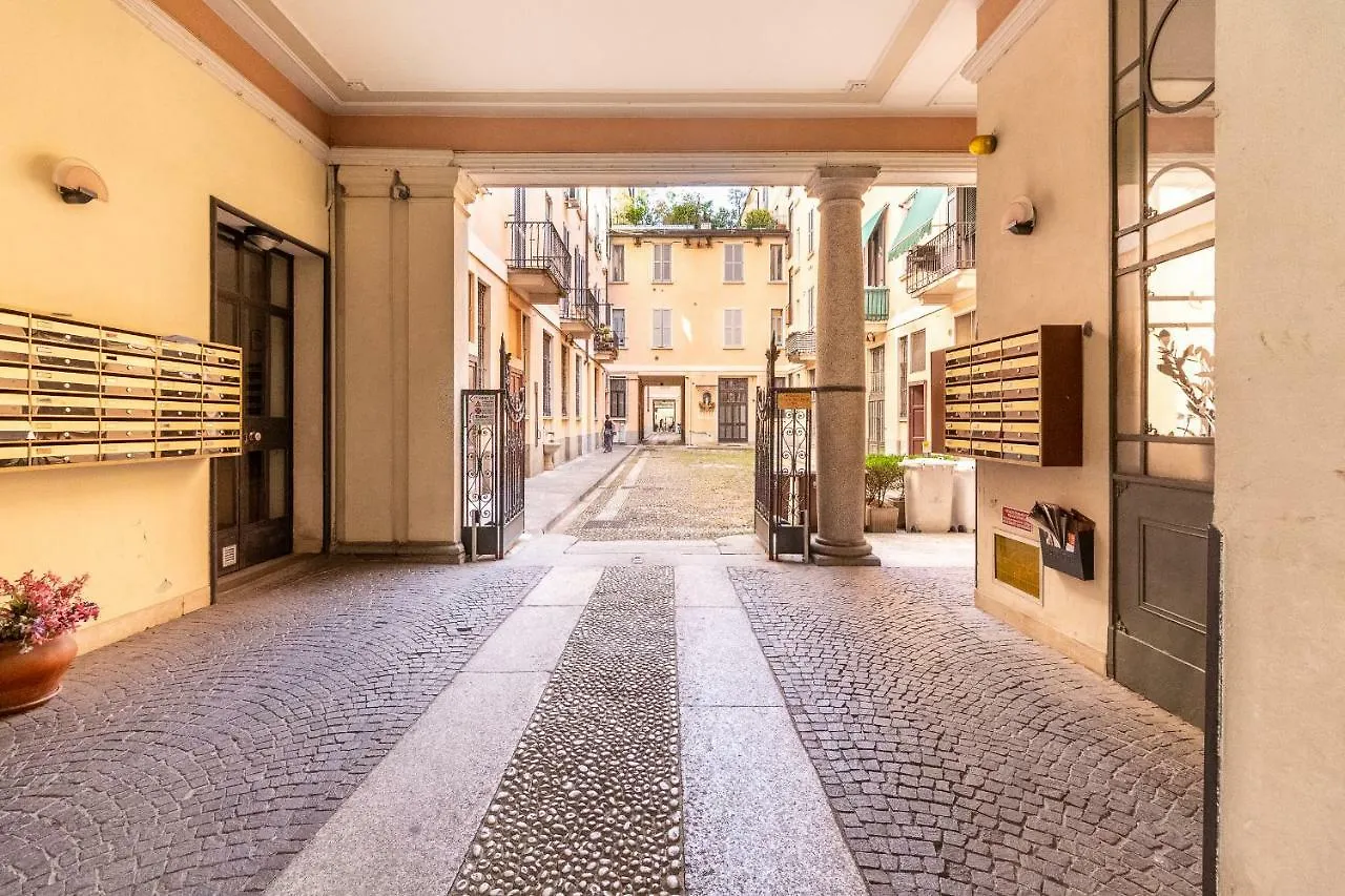Alessia'S Flat Crocetta M3 Apartment Milan 0*,